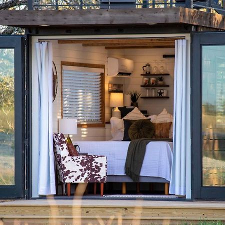 New The Lone Star Shipping Container Villa Fredericksburg Exterior photo